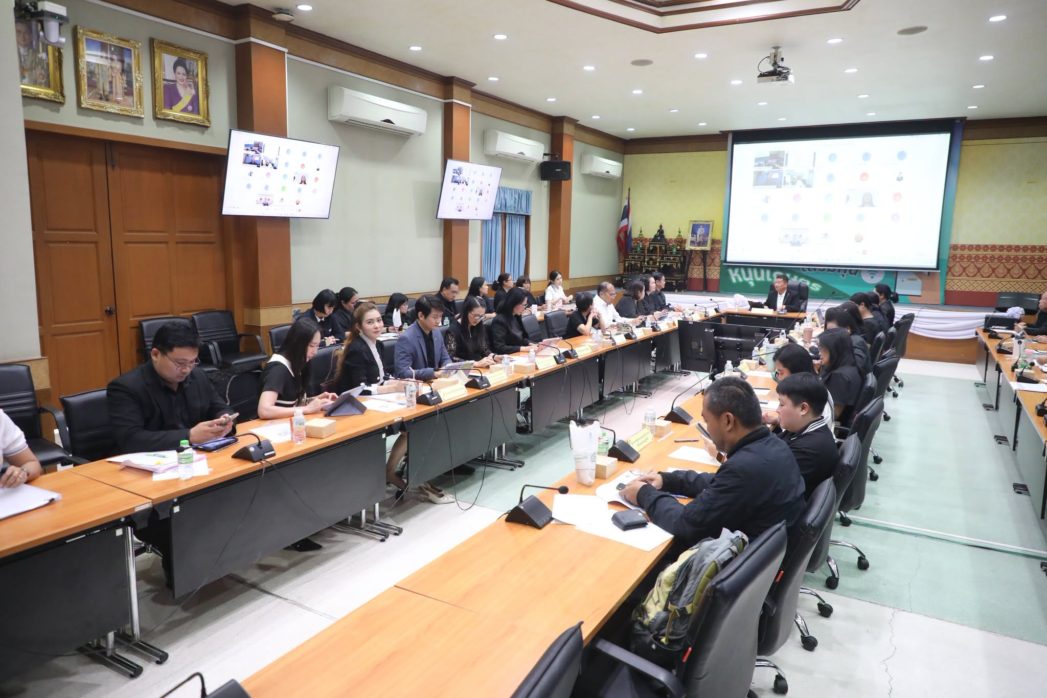 title - ประชุมคณะทำงานกำหนดตัวชี้วัด กำกับและติดตามผลการถ่ายทอดตัวชี้วัดระดับองค์กรสู่ระดับหน่วยงาน (Cascading) ของสำนักงานการปฏิรูปที่ดินเพื่อเกษตรกรรม (ส.ป.ก.) ครั้งที่  1/2569